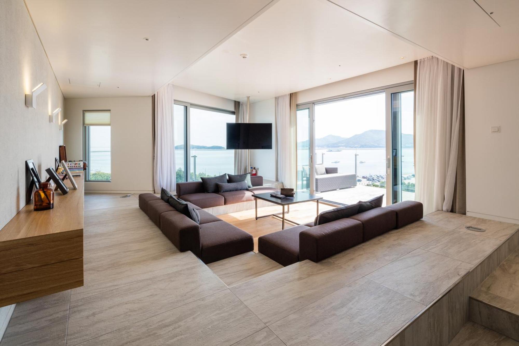 Nest Hotel Інчхон Екстер'єр фото